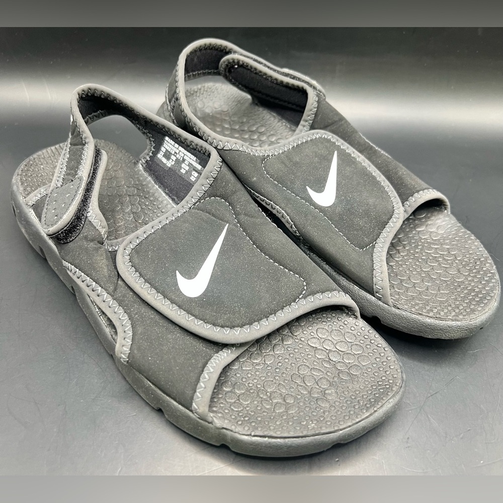 Nike Kids Black Sandals with White Swoosh- Size:3Y